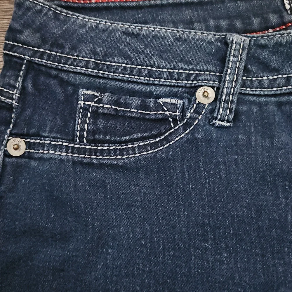 Dark Blue Denim Capri. 17/21 Exclusive Denim Womems Size 12 - Picture 5 of 10
